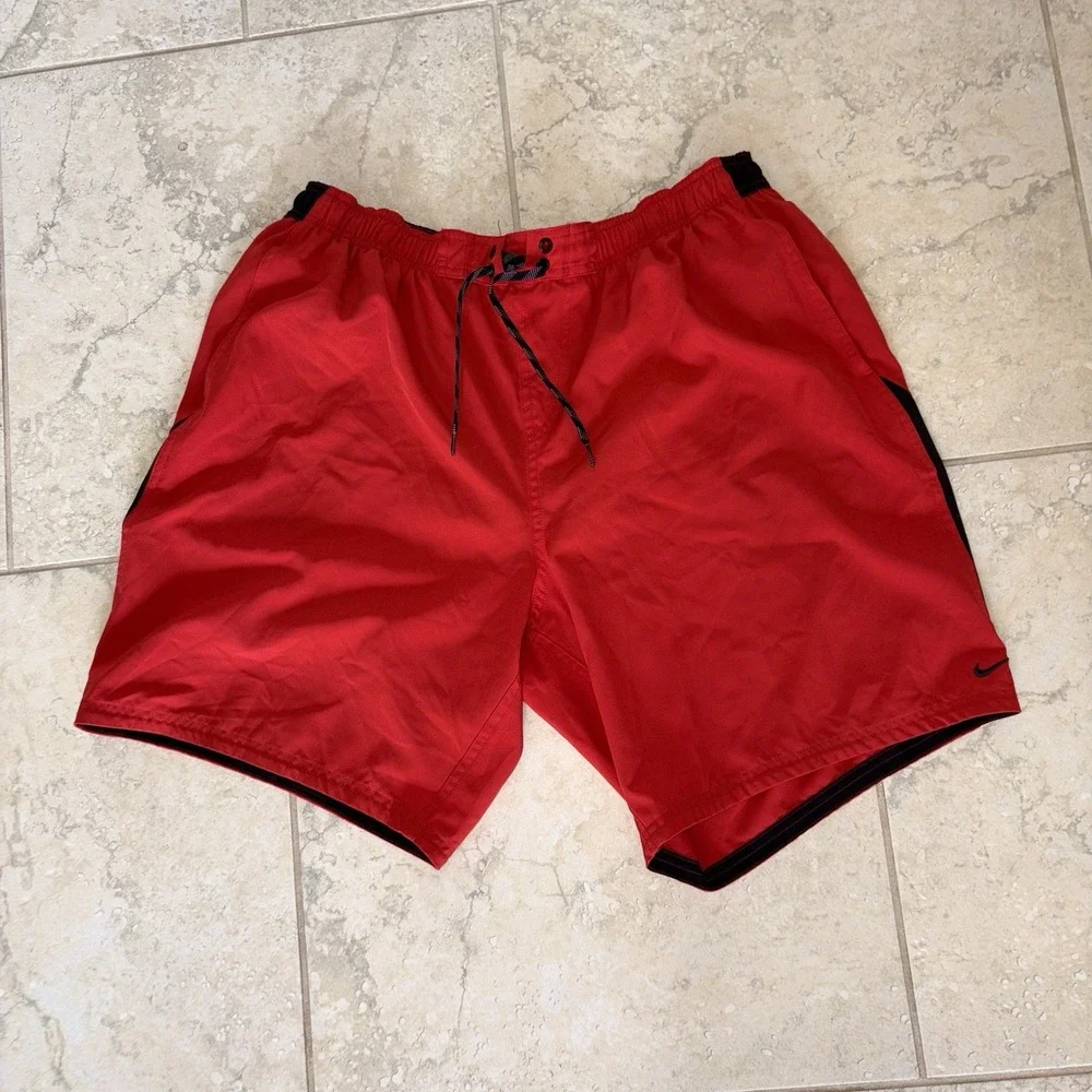 Nike Men's Red Swim Trunks Black Accents & Drawstring Size XXL Board Shorts Net
